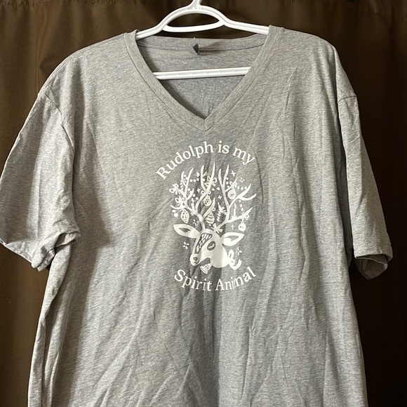 Christmas Top - Picture 1 of 2